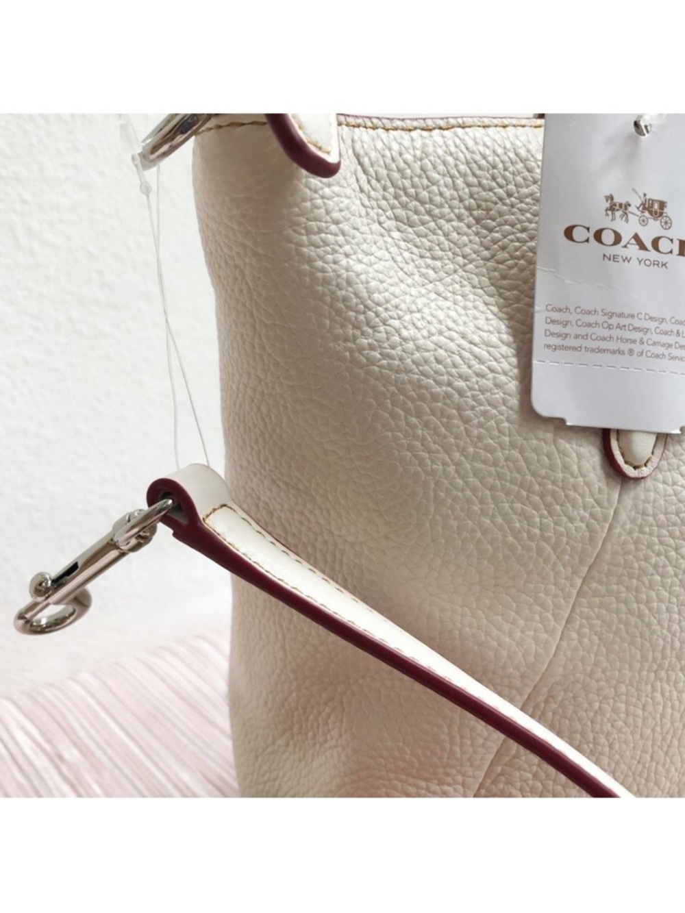 Coach SMALL KELSEY Butterflies Applique Satchel F59354 in Chalk Leather - NWT - Picture 5 of 8